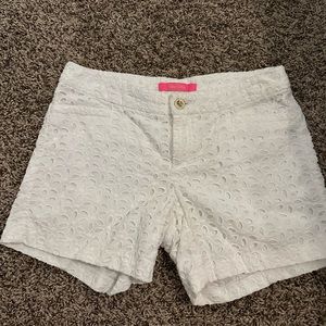 🚨LAST CHANCE: Lilly Pulitzer white eyelet lace shorts size 0
